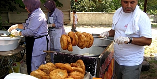 ''BİR KÖY KLASİĞİ* LOKMA HAYRI* (2010/Ağustos-Ş.Işık) - (Şaban IŞIK Albümünden Seçmeler)